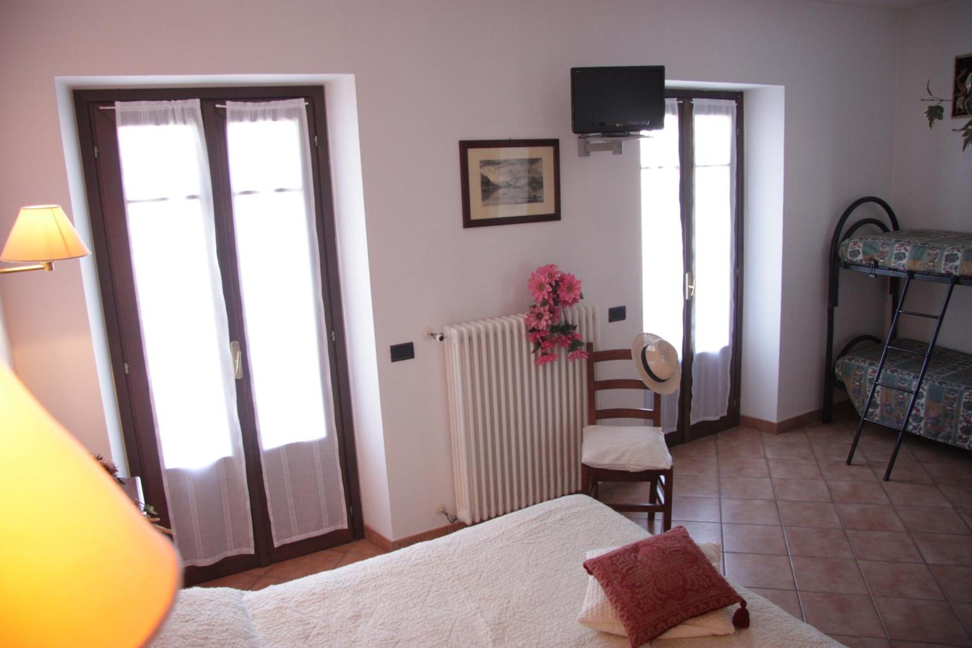 Hotel La Locanda Στρέσα Εξωτερικό φωτογραφία