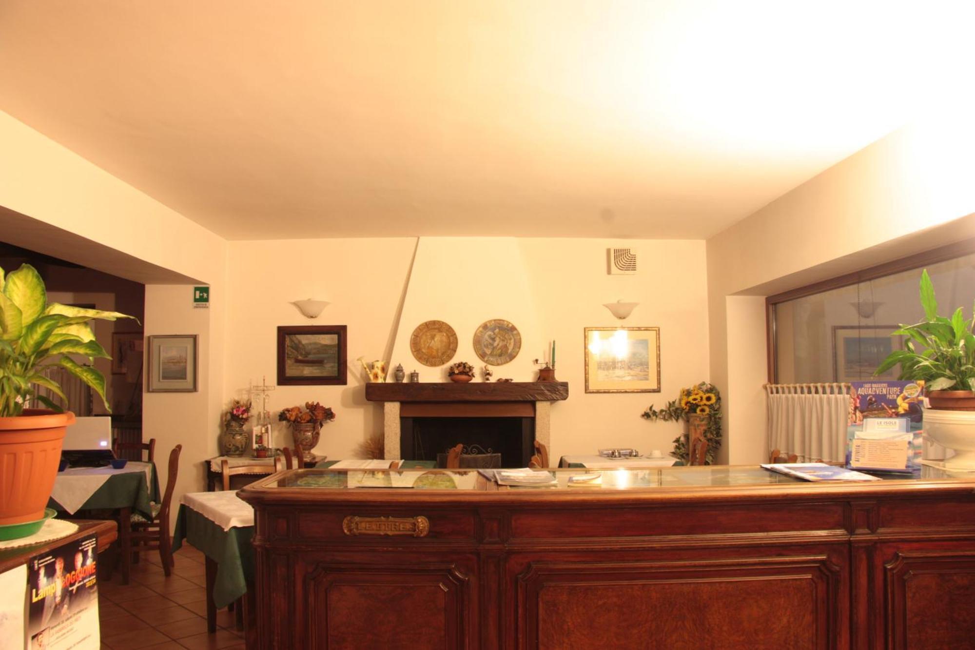Hotel La Locanda Στρέσα Εξωτερικό φωτογραφία